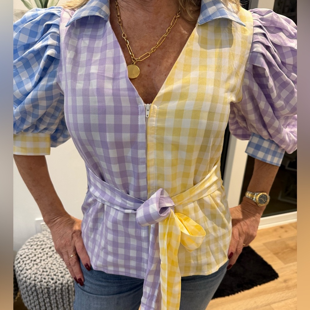 Style by GG plaid puff blouse